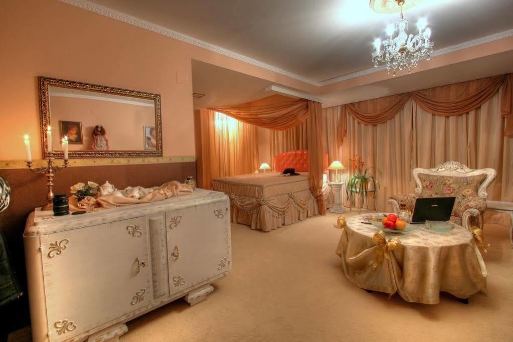 Family Hotel Mania Стара-Заґора Екстер'єр фото