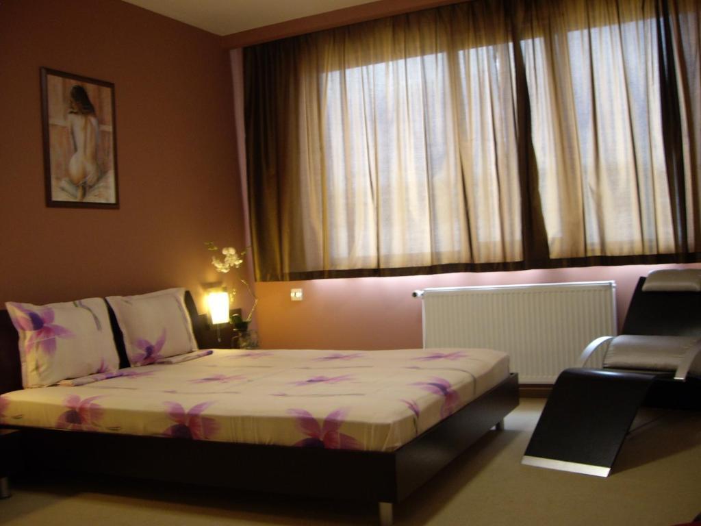 Family Hotel Mania Стара-Заґора Номер фото